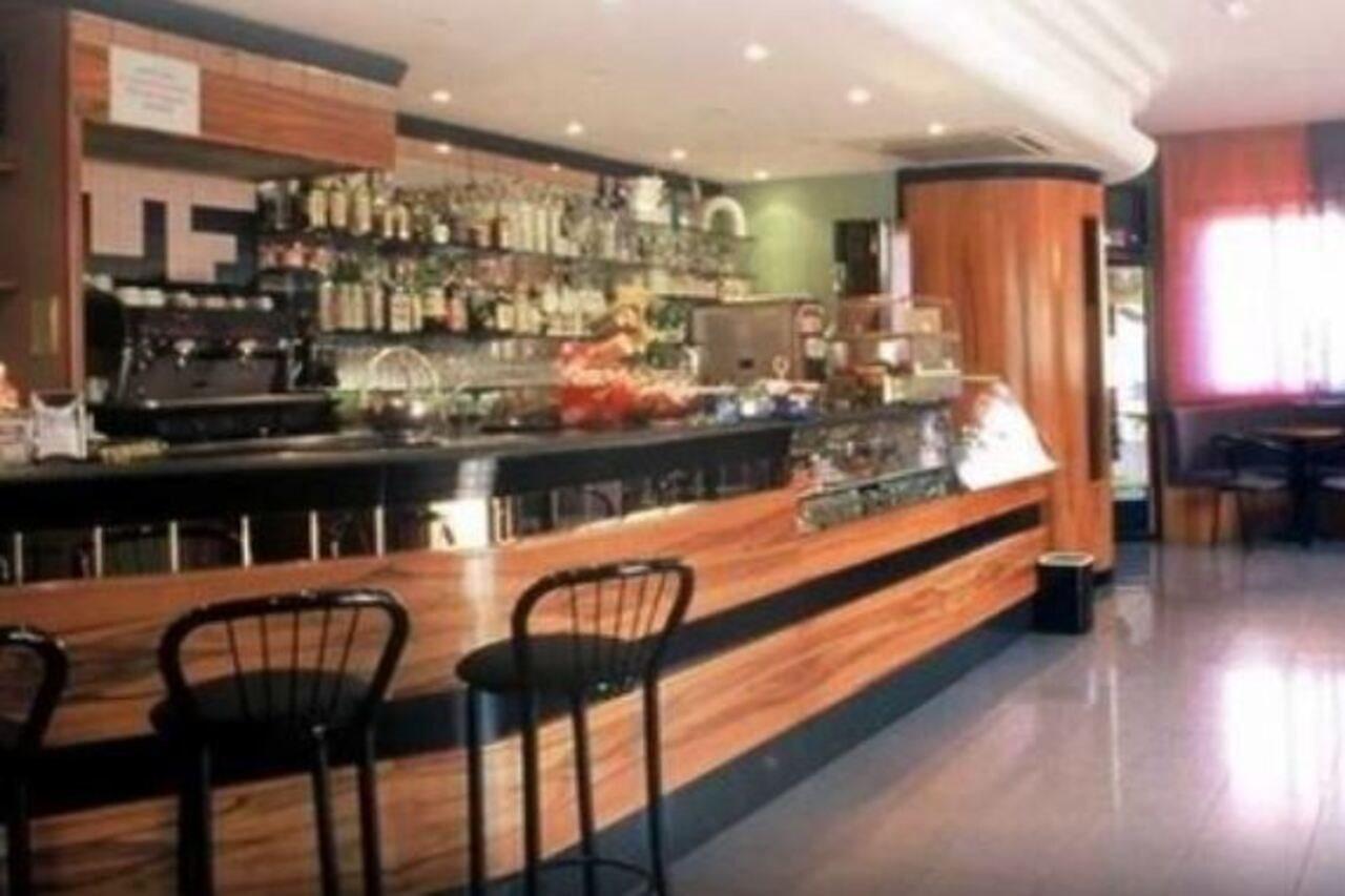 רימיני Albergo Ester Di Fossi Laura מראה חיצוני תמונה